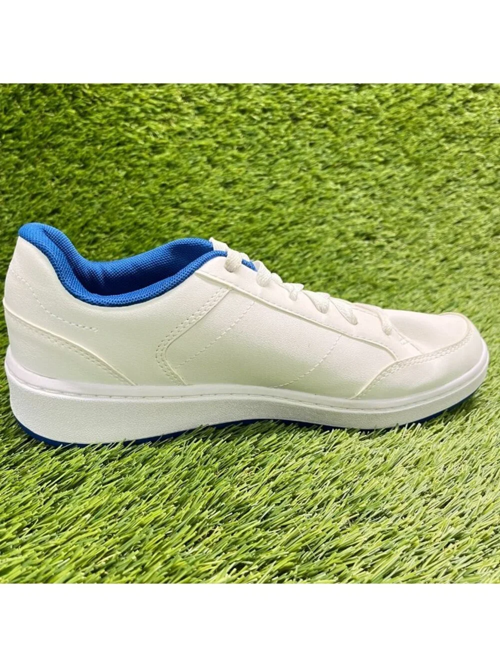 Under Armour Official GS Boys Size 7Y White Tech Blue Athletic Shoes Sneakers